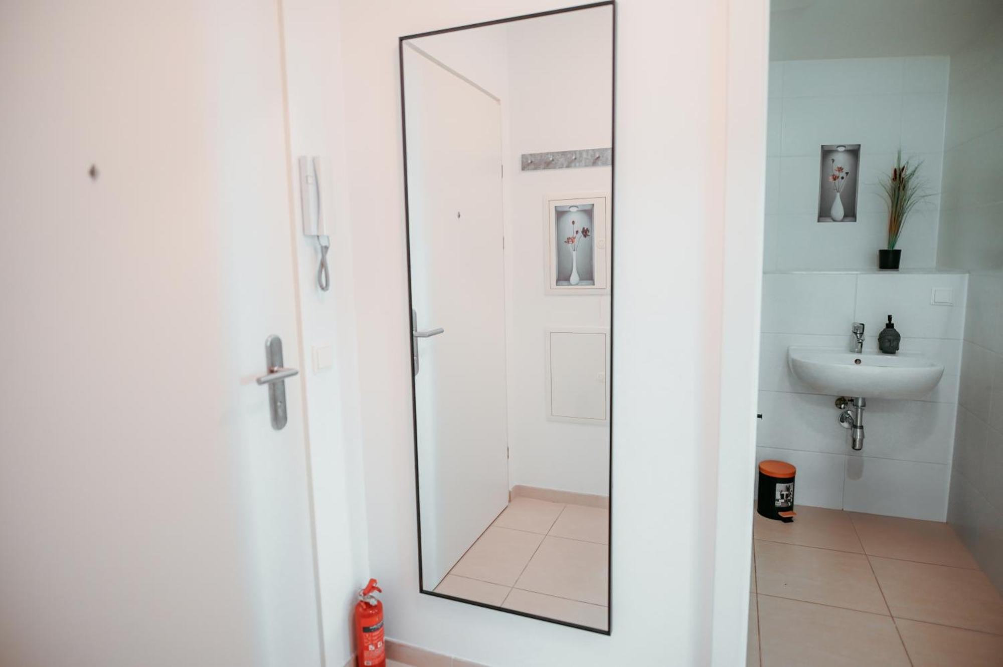 Danube Island Apartment 3 Wien Eksteriør billede